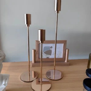 Set of 3 gold candle stand